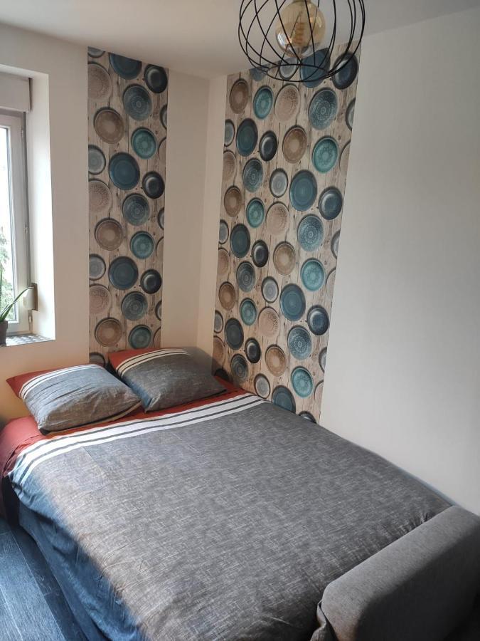 Appartement Cosy Centre-Ville Wifi Parking Charleville-Mézières Exteriör bild